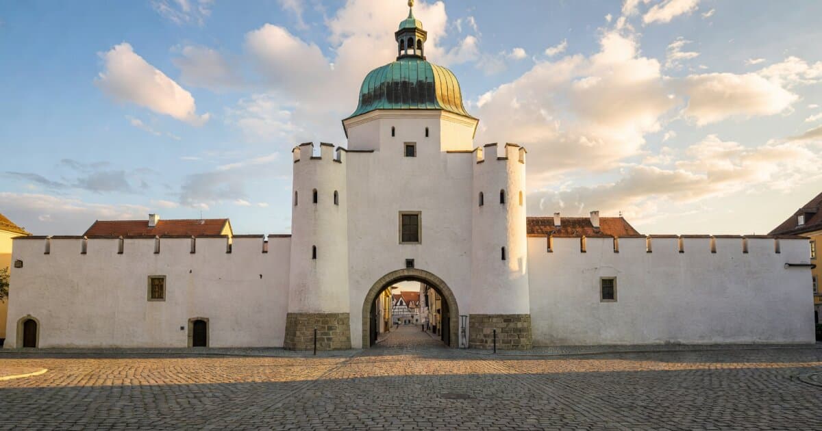 Professioneller Klaviertransport in Krems