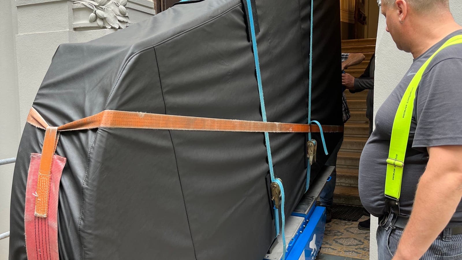 Professioneller Klaviertransport in Wien